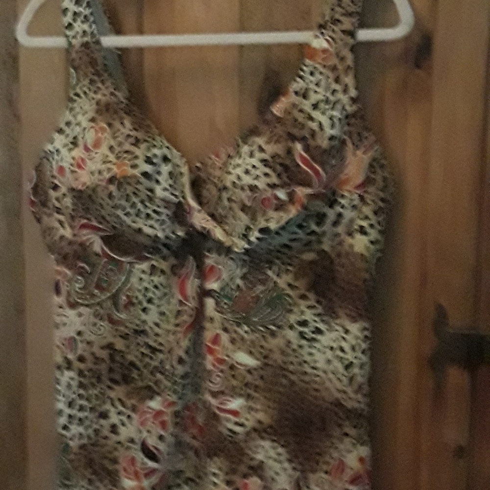 2 piece swim suit Avenue